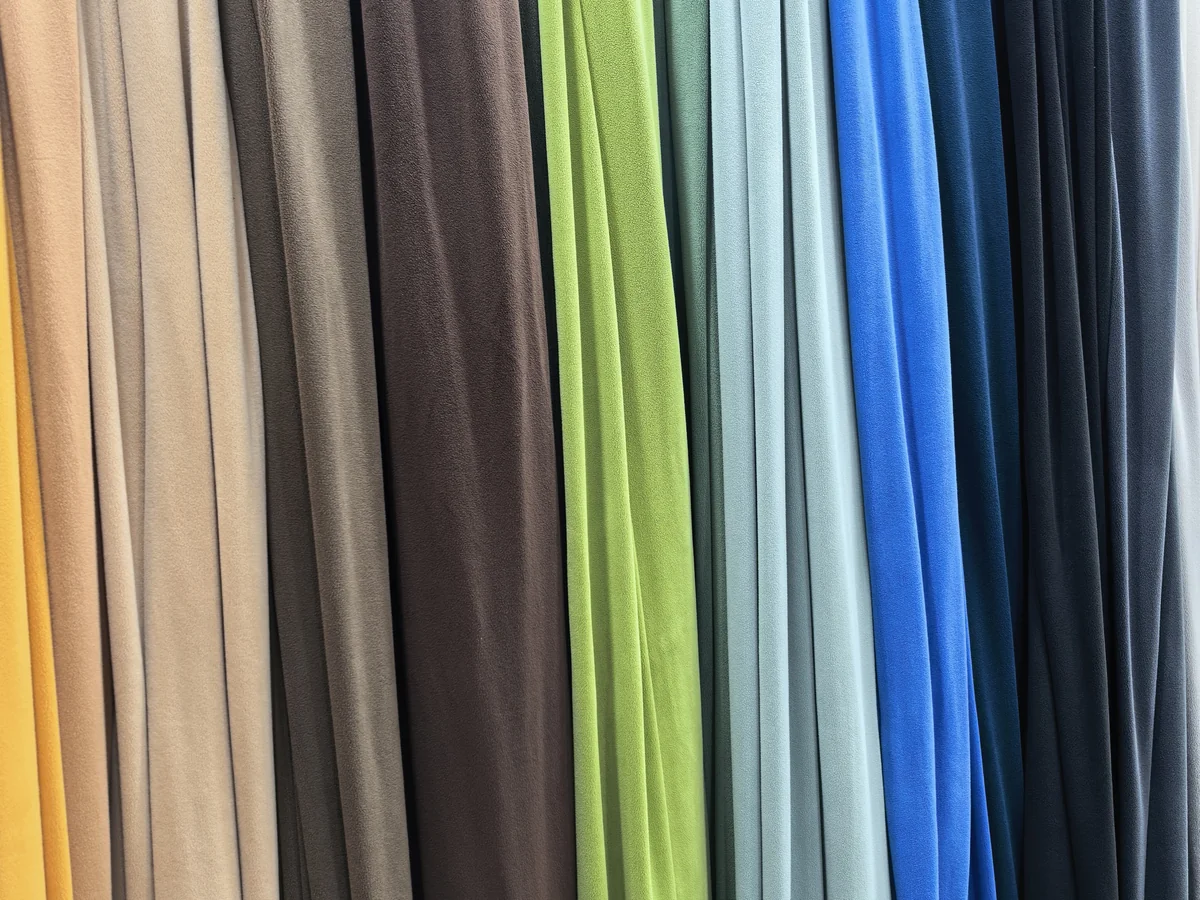 Performance anti-pill fleece fabric outdoor workwear durable